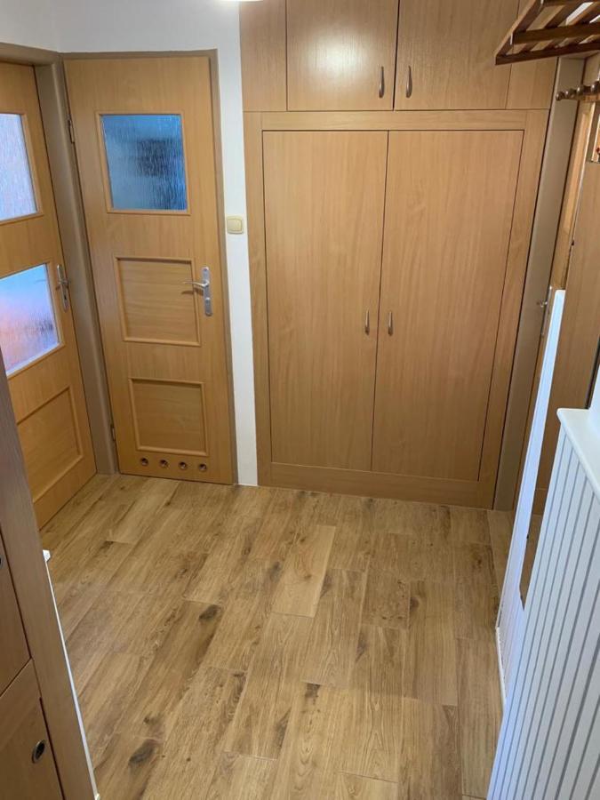 Apartament Praski 5 Minut Od Metra I Starego Miasta Spacerem Do Zoo I Konesera Warsaw Exterior photo